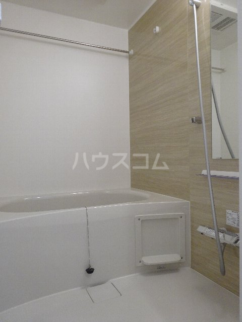 16/30 浴室
