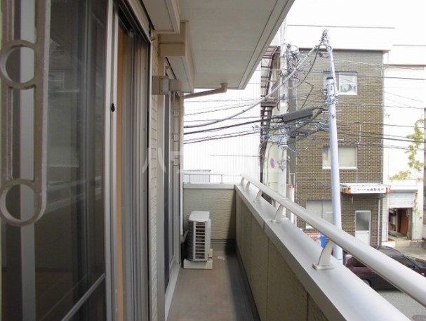 20/30 バルコニー