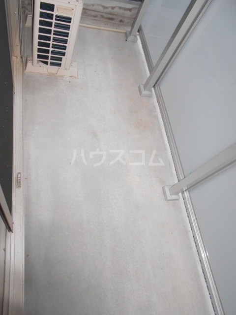 19/30 バルコニー