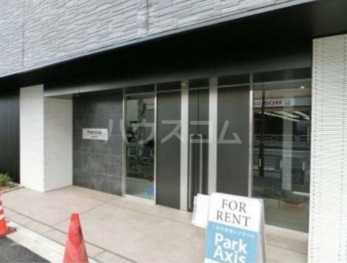 13/23 エントランス