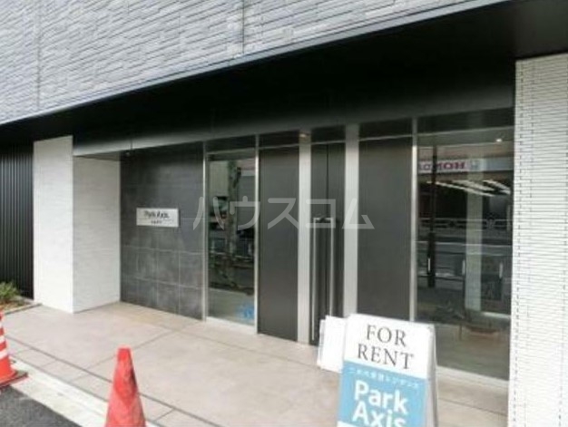 15/25 エントランス