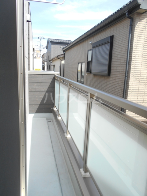 14/28 バルコニー