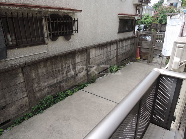 13/17 バルコニー