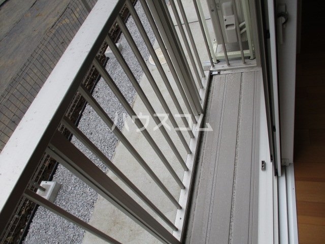 13/21 バルコニー