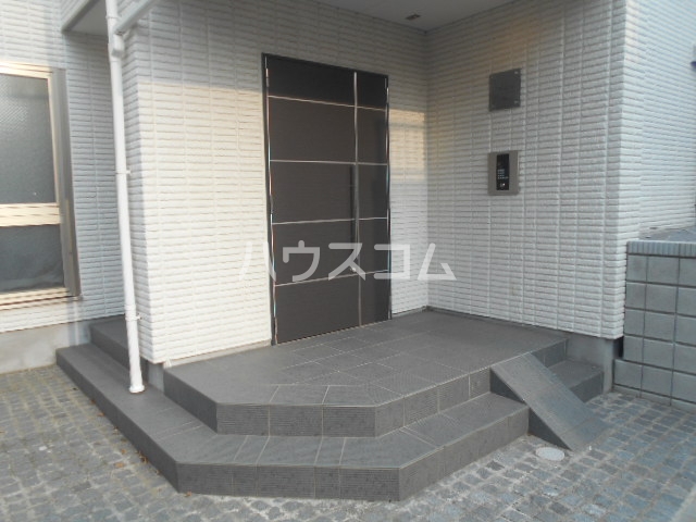 15/20 エントランス