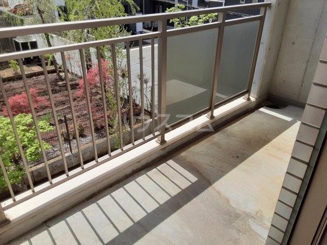 13/28 バルコニー