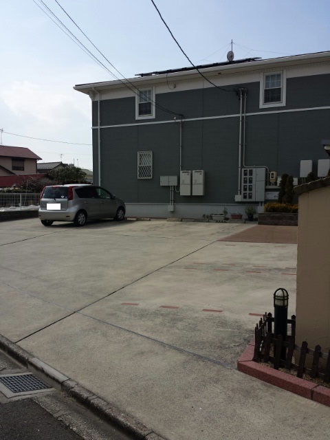 22/30 駐車場