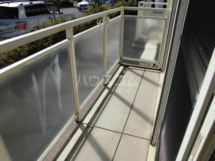 13/18 バルコニー