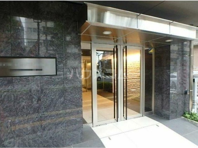 19/24 エントランス