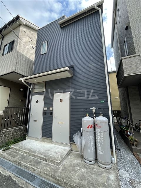 16/25 エントランス