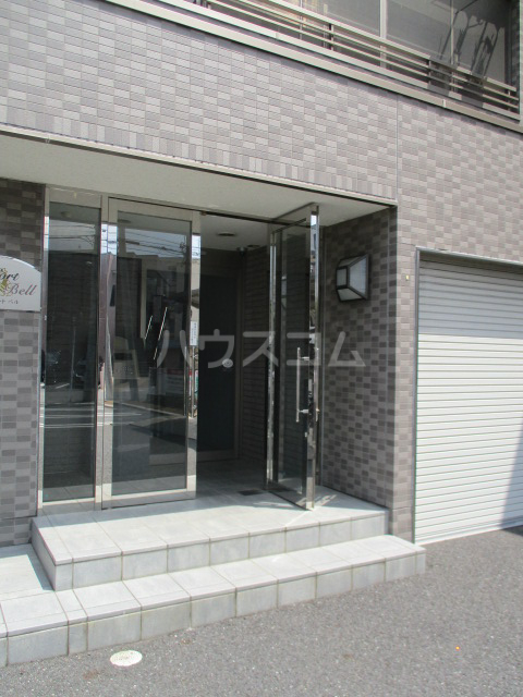 17/27 エントランス