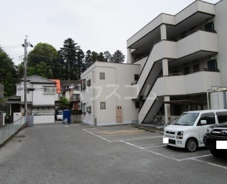 20/30 駐車場
