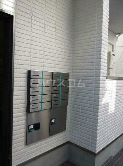 3/8 エントランス