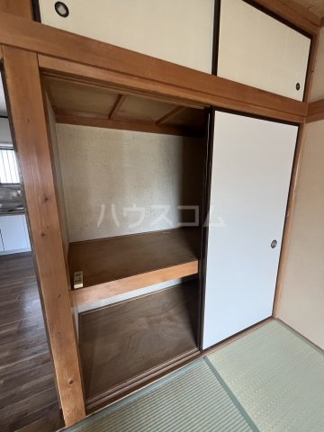 13/30 収納