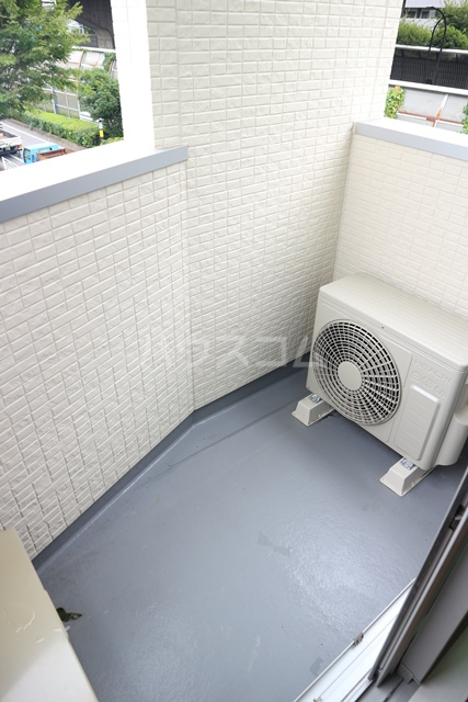 17/28 バルコニー