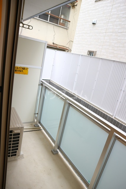 20/30 バルコニー