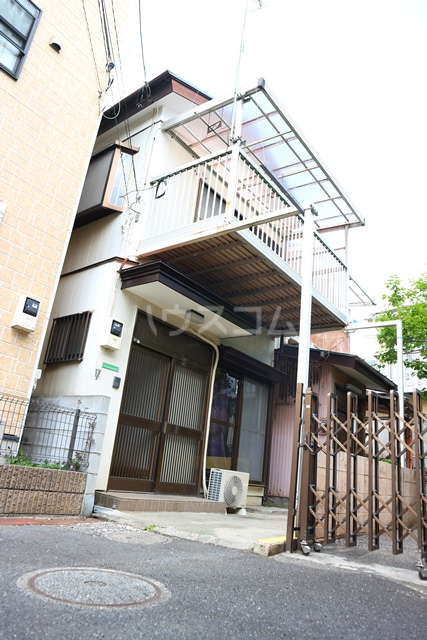 29/30 エントランス