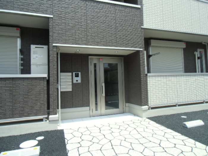 16/24 エントランス