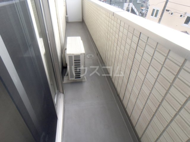 13/23 バルコニー