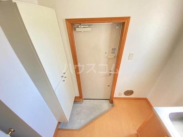 5/22 玄関