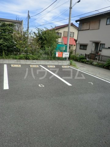 25/30 駐車場