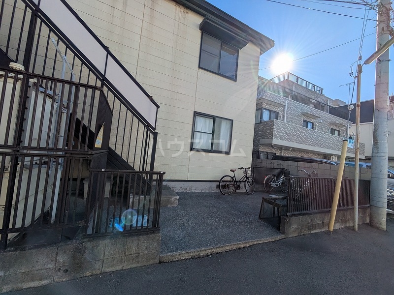 3/4 エントランス