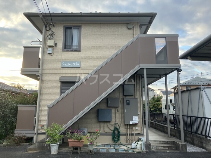 17/27 エントランス