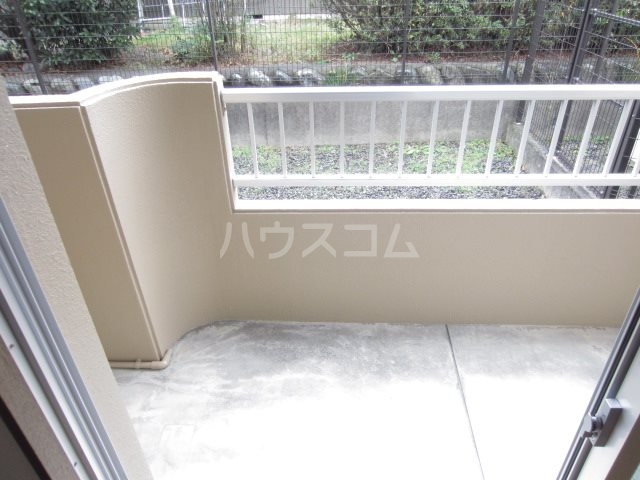 13/22 バルコニー