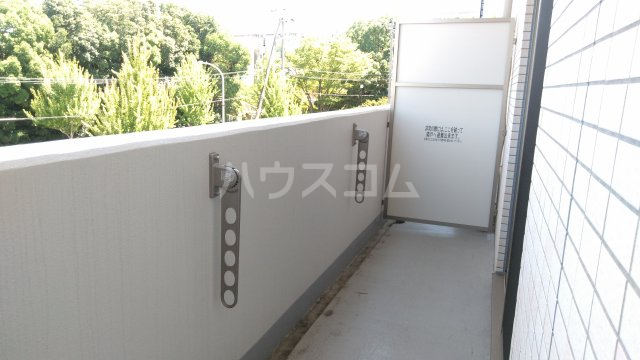 20/30 バルコニー