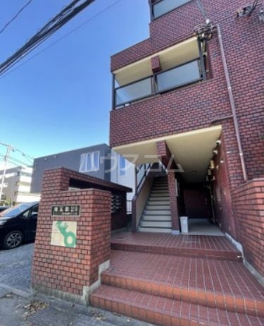 15/25 エントランス