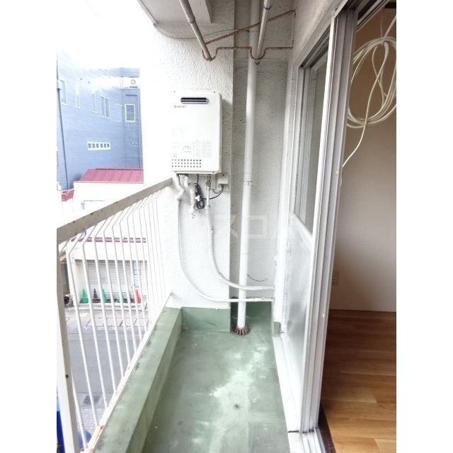 22/30 バルコニー