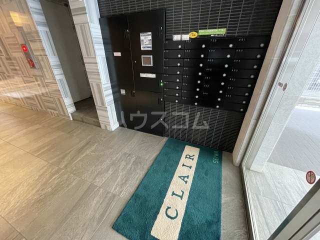 2/4 エントランス