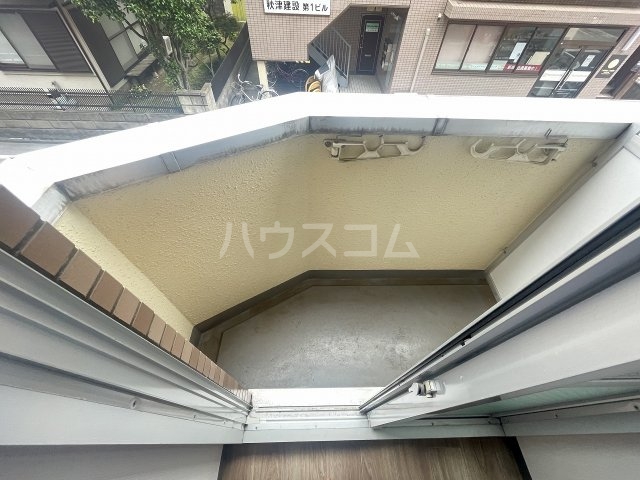 18/30 バルコニー