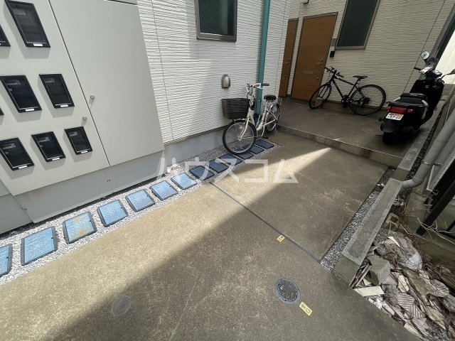 7/10 エントランス