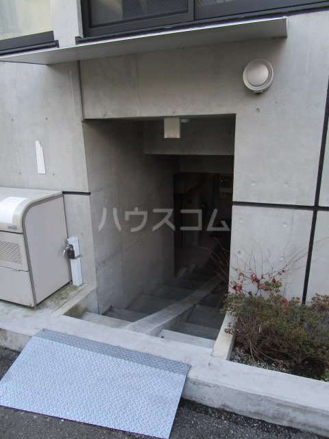 3/6 エントランス