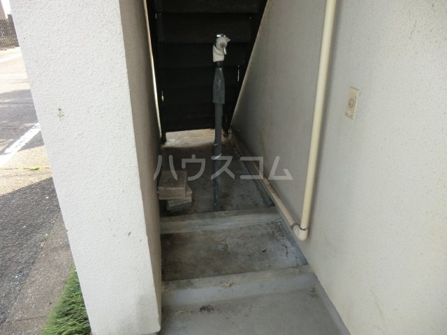 19/28 エントランス