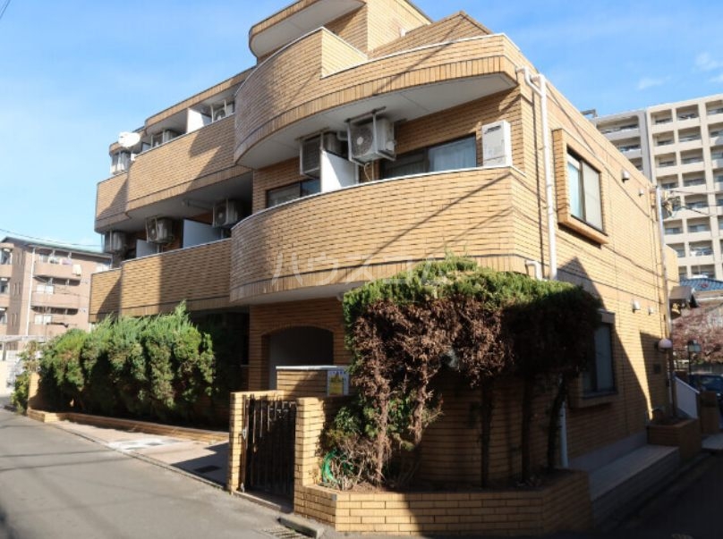 29/30 エントランス