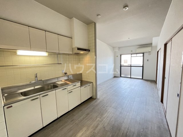 4/28 リビング/ダイニング