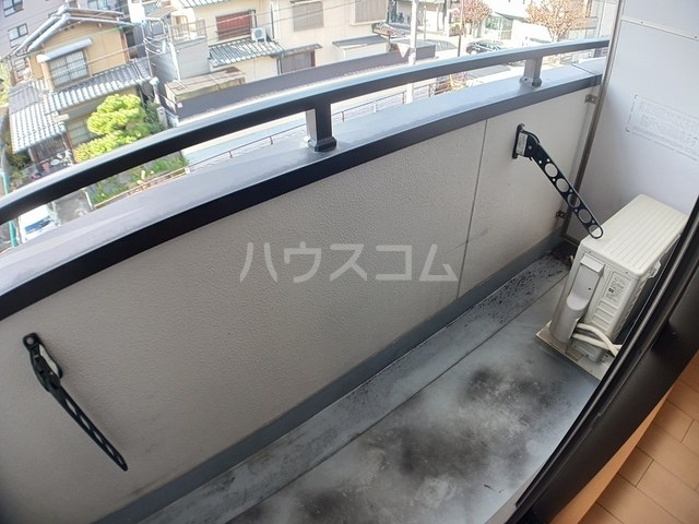 13/22 バルコニー