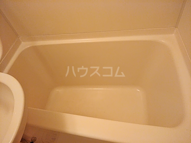 14/25 浴室