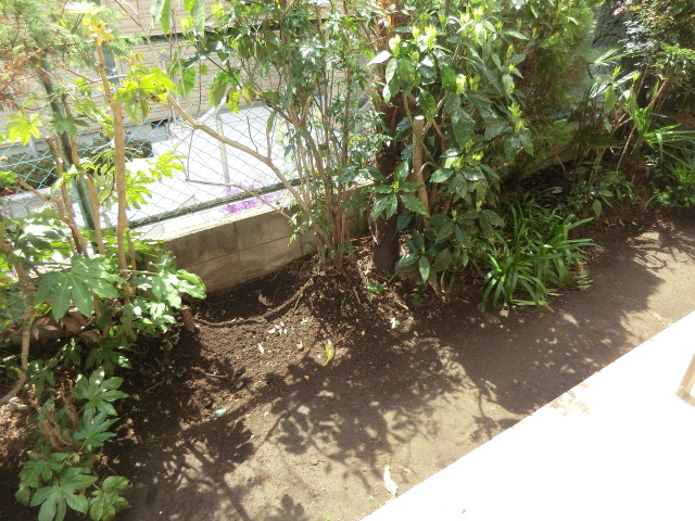 15/28 バルコニー