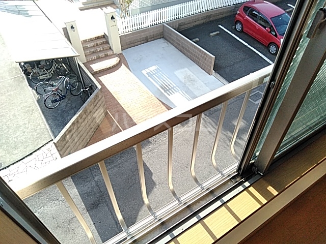 23/30 バルコニー