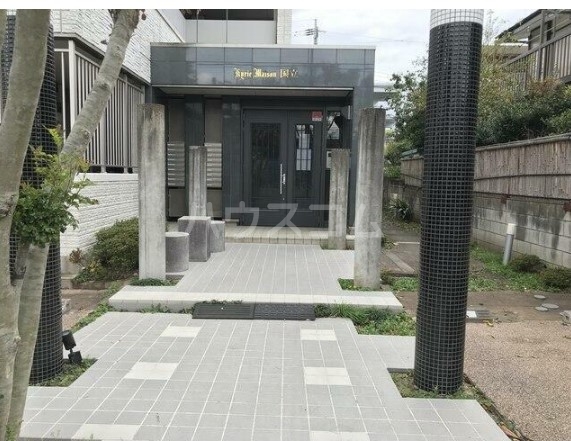 5/8 エントランス