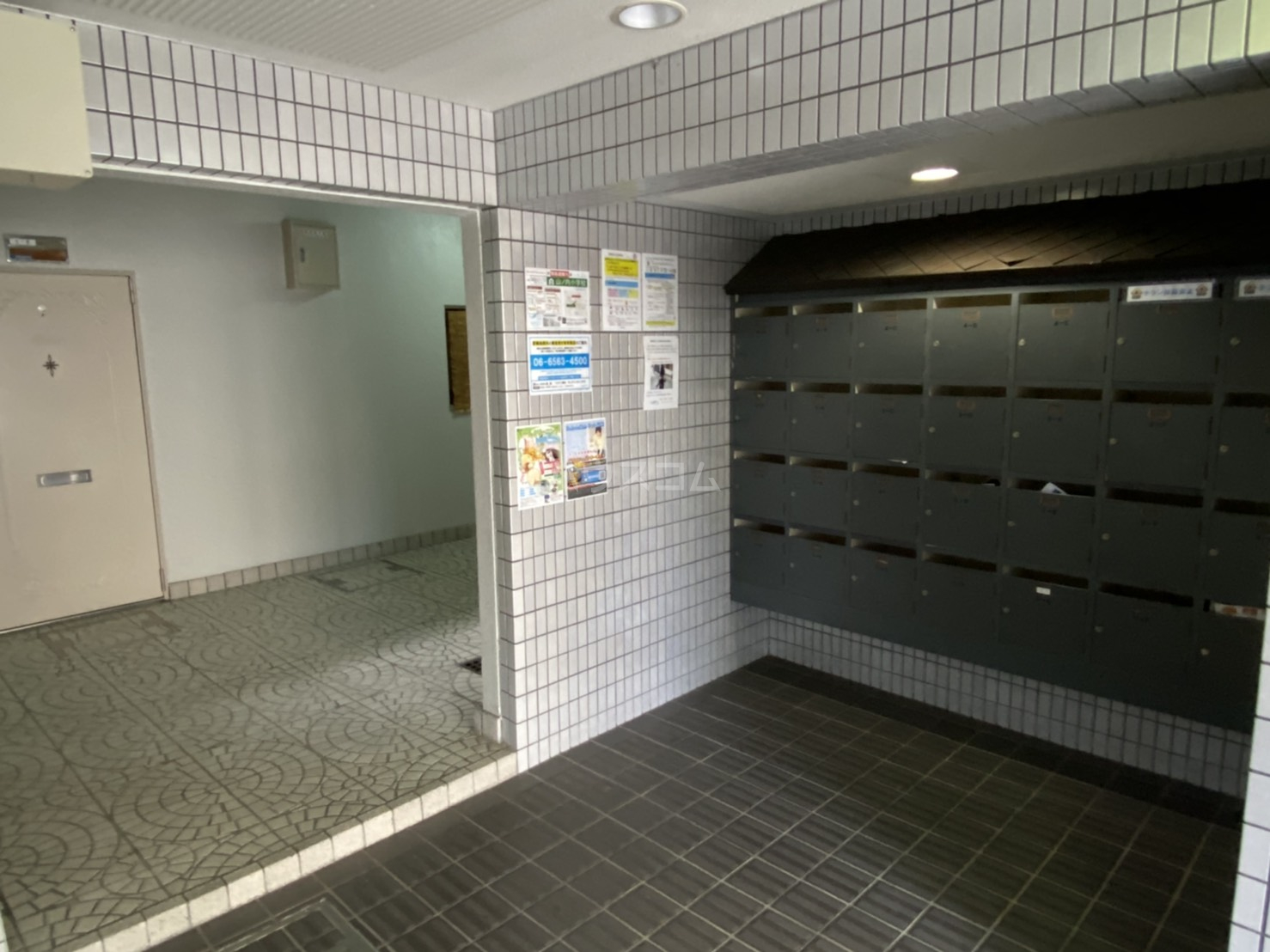 2/10 エントランス