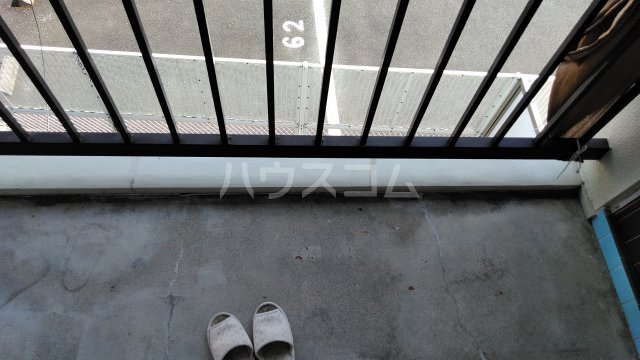 23/30 バルコニー