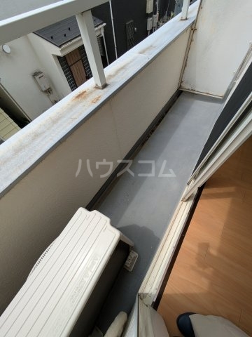 20/30 バルコニー