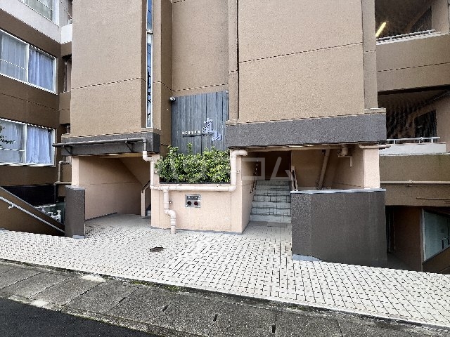 29/30 エントランス