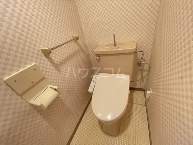 20/30 トイレ