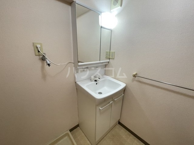22/30 洗面