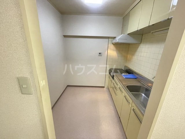 16/30 キッチン